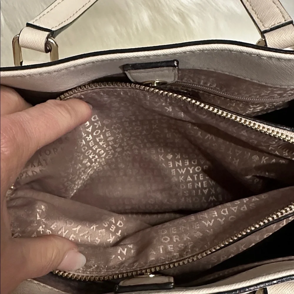Kate Spade Evangelie Laurel Way Satchel Bag, EUC